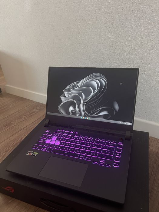 Laptop Asus Rog Strix G15 DDR5
