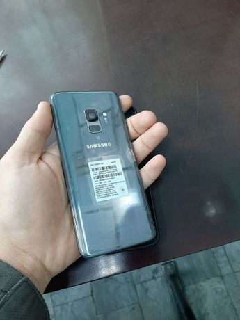 Samsung S9 4/64 sotiladi, xolati ideal