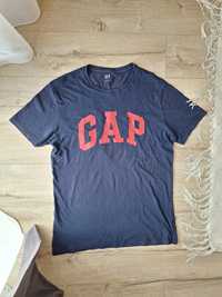 Gap Tee

IDM for dimensions

Condition: 9/10

Size: S-M

Price: 35