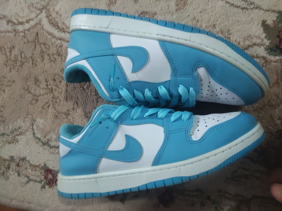 Vând dunk albastre low
