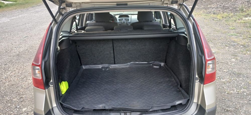 Vând Renault MEGANE