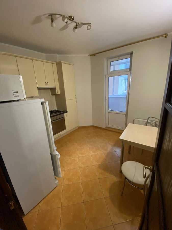 Дава се под наем Двустаен апартамент в София, Витоша - 70 кв.м за 459 € - Снимка #2