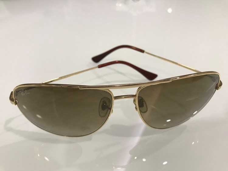 Слънчеви очила Ray Ban с калъф