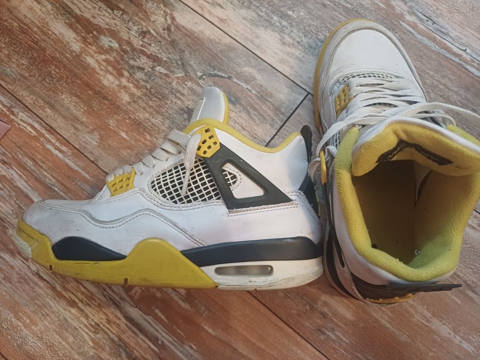 Adidași Jordan 4, nr 37