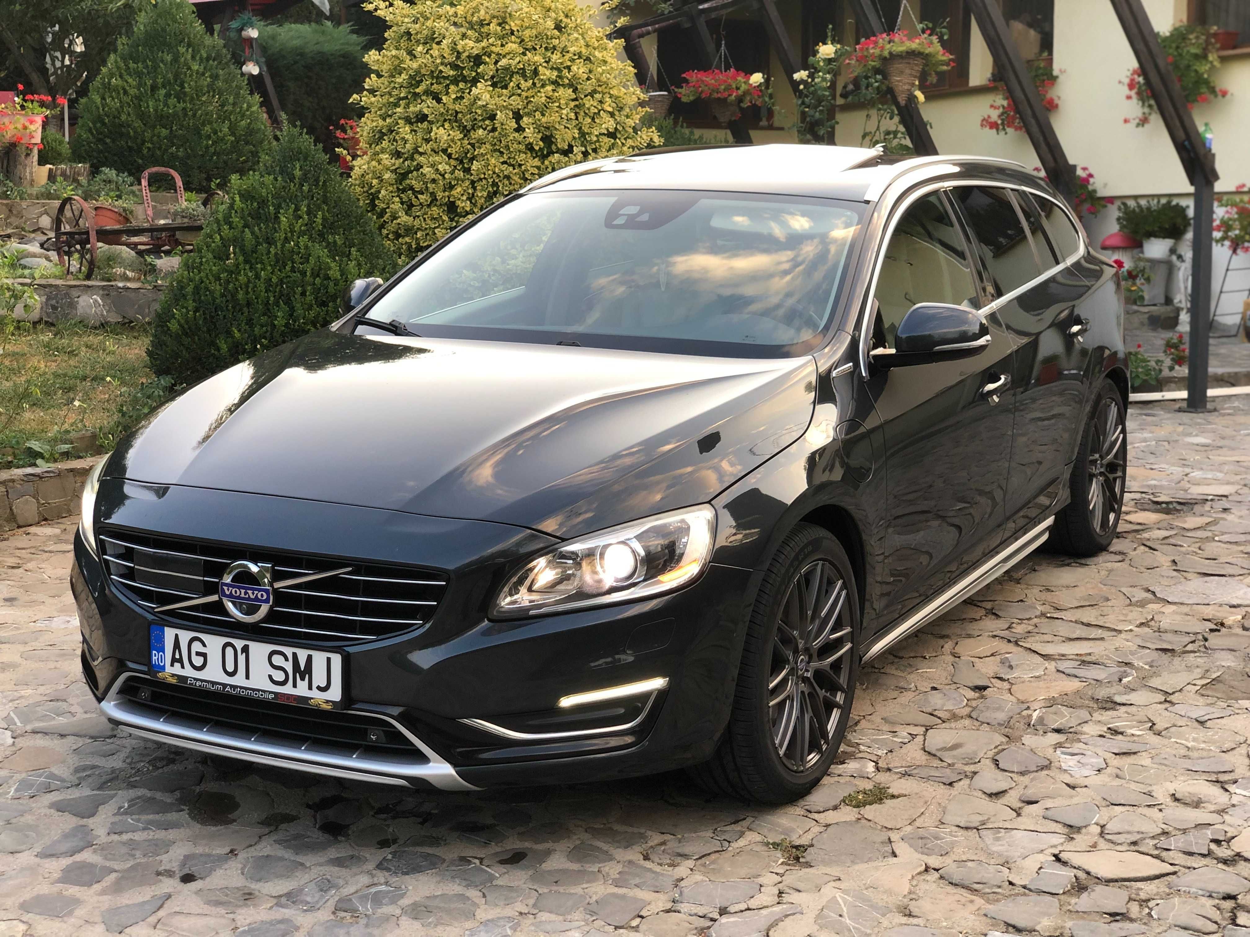 Volvo V60 Plug in Hybrid/300Cp/Polestar/Summun/AWD