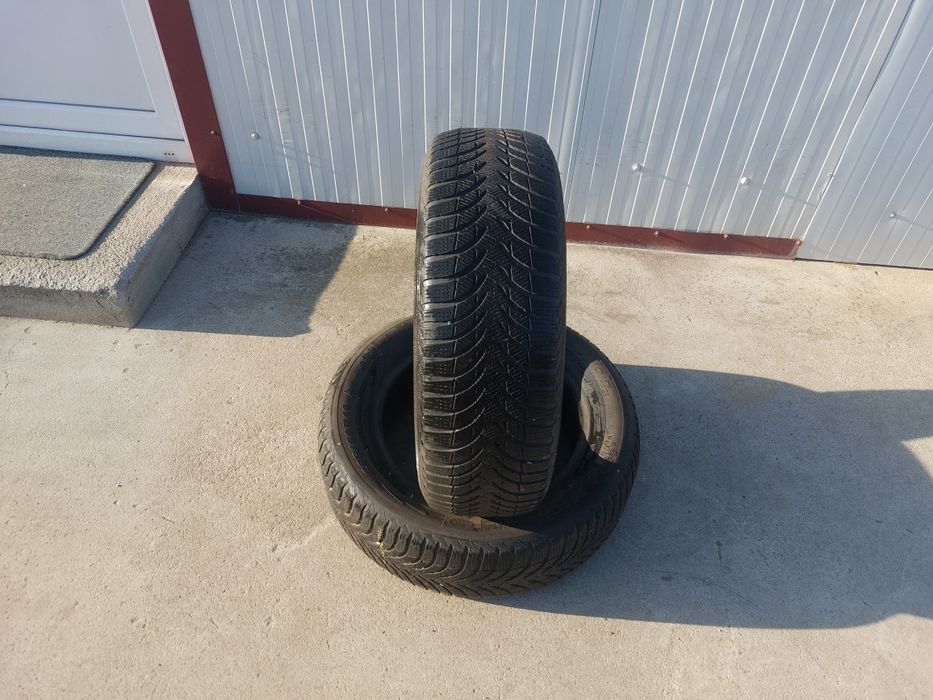100 lei bucata! Doua anvelope M+S/IARNA 205 60 16 Michelin