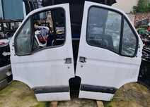 Portiera Usa fata stanga dreapta Renault Trucks Mascott