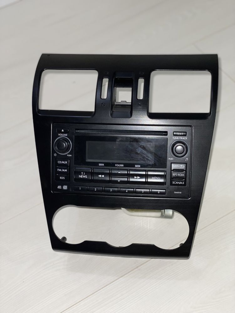 CD Player Clarion