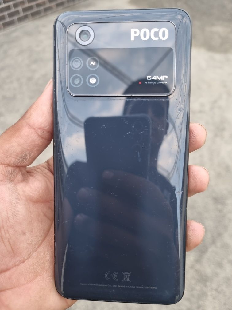 Poco m4 pro holati yaxshi 12 ram 128 rom