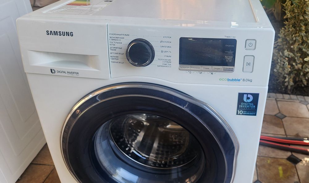 Стиральная машинка SAMSUNG ECO buble 8 кг.в НЕрабочем сост.