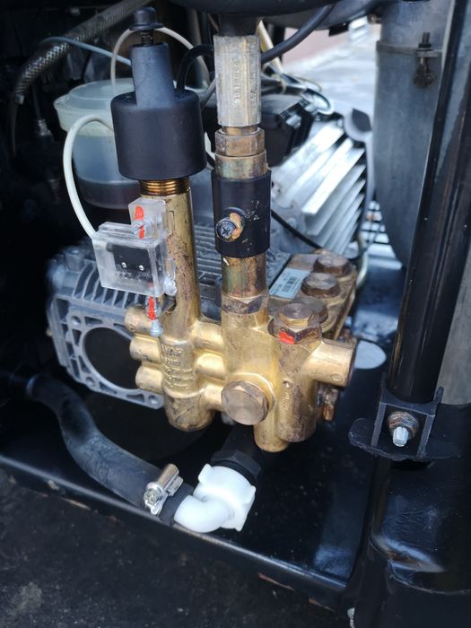 Пароструйка Nilfisk  Neptune 3 200bar 15L380V Керамика Супер Силна