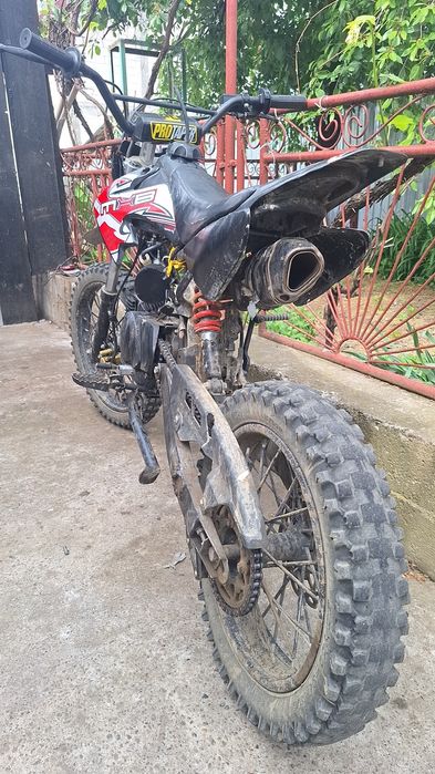 Vând cross 110cc