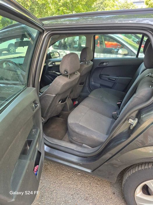 Opel Astra H  - 2009