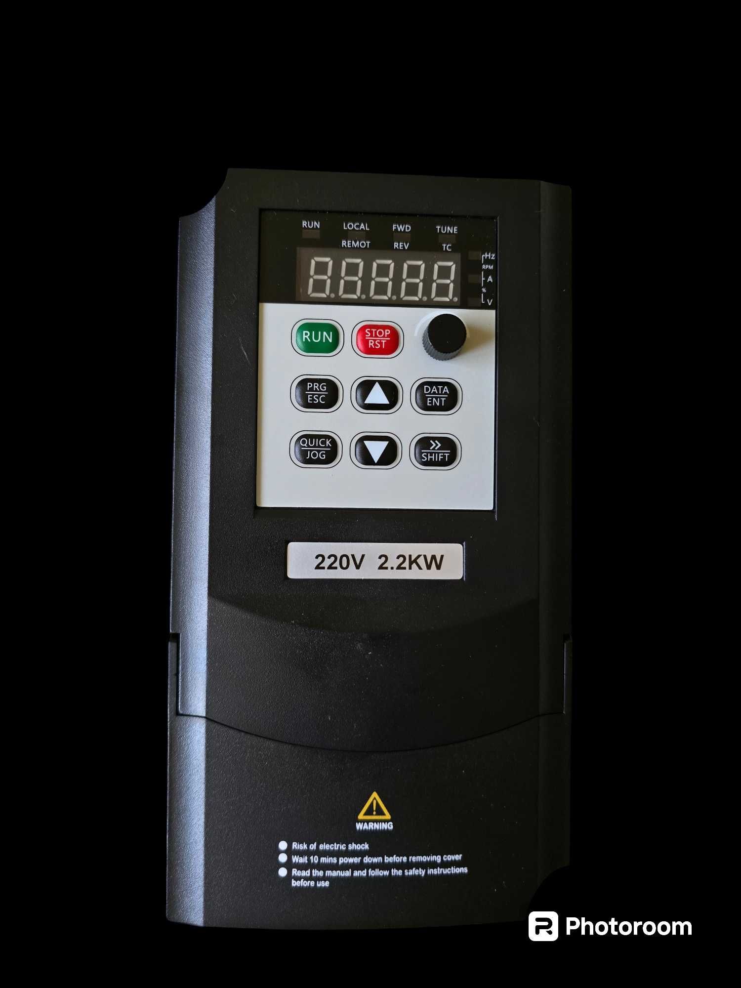 Монофазен честотен инвертор към ТРИФАЗЕН мотор 220v - 380v регулатор