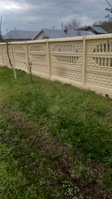 Producător gard din beton