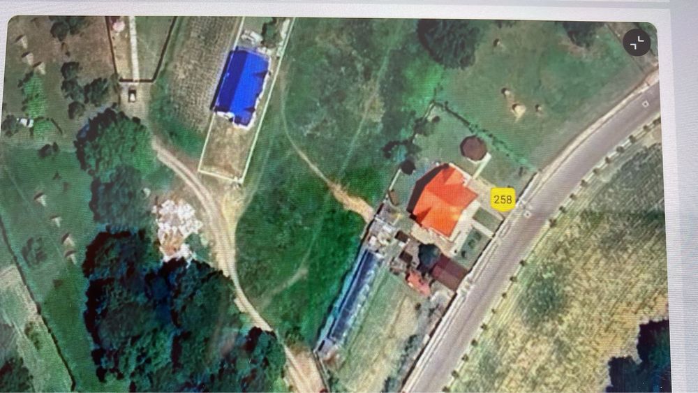 Teren ideal pentru investitie, in apropiere de Lacul Vidraru