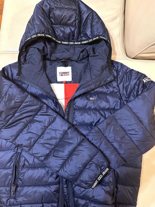 Дамско олекотено подплатено яке Tommy Jeans - L размер [като ново]