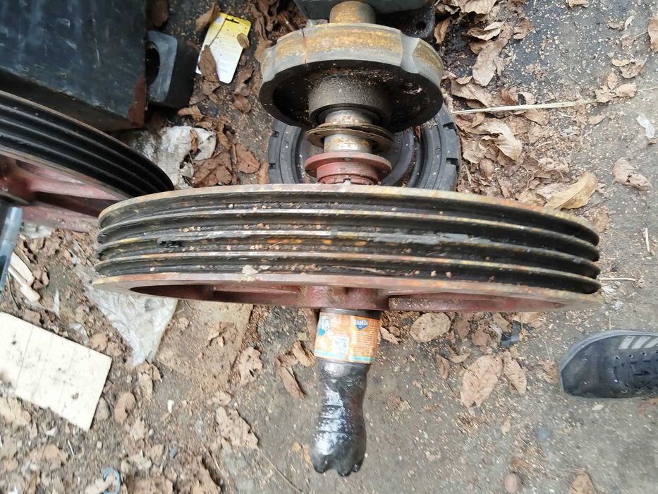 Fulie cu 4 curele cu diametrul de 620 mm