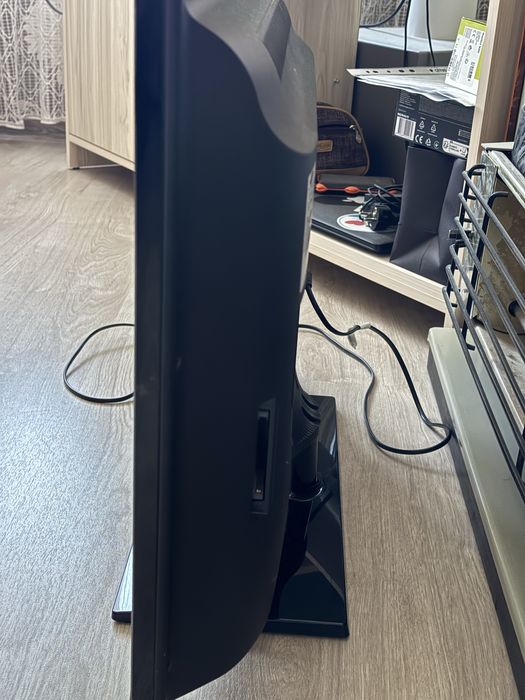 Телевизор Samsung 32