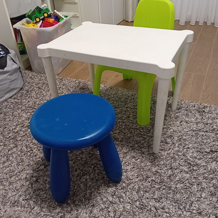 Masa utter gradina copii plus 2 scaune ikea mammut