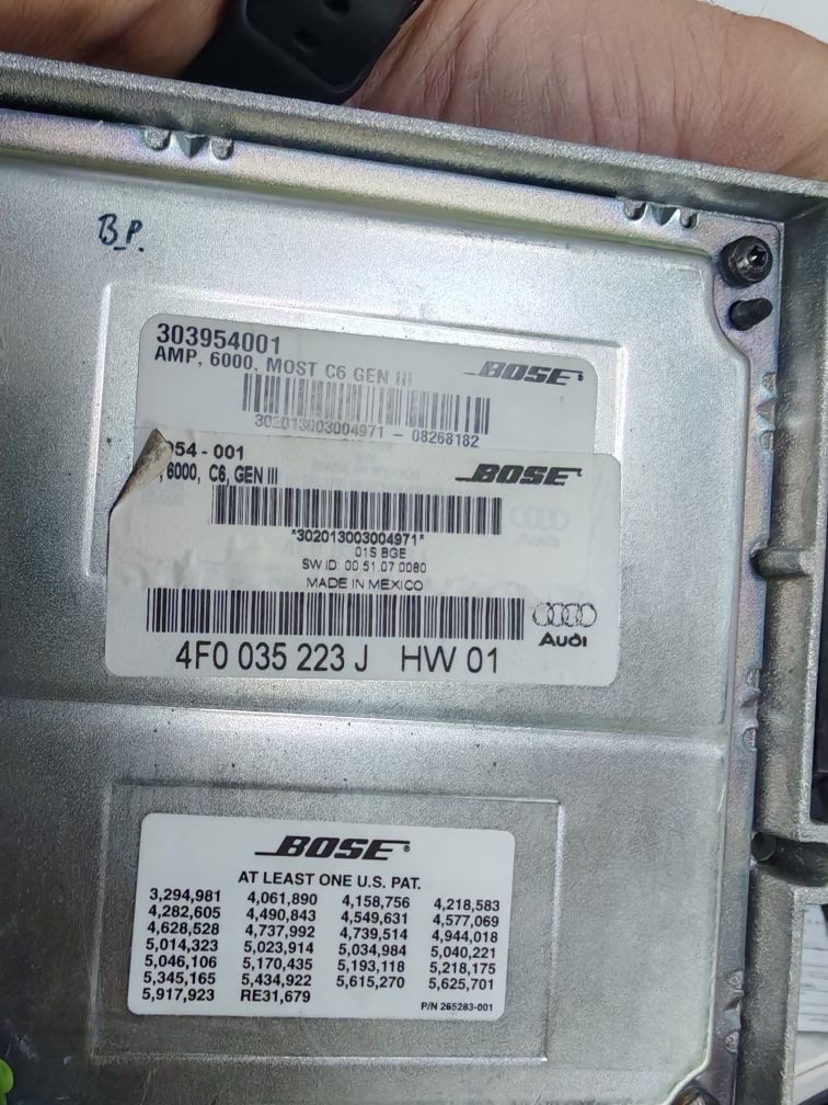 Усилвател за Audi A6 фейслифт 2009 2011  4F0035223J