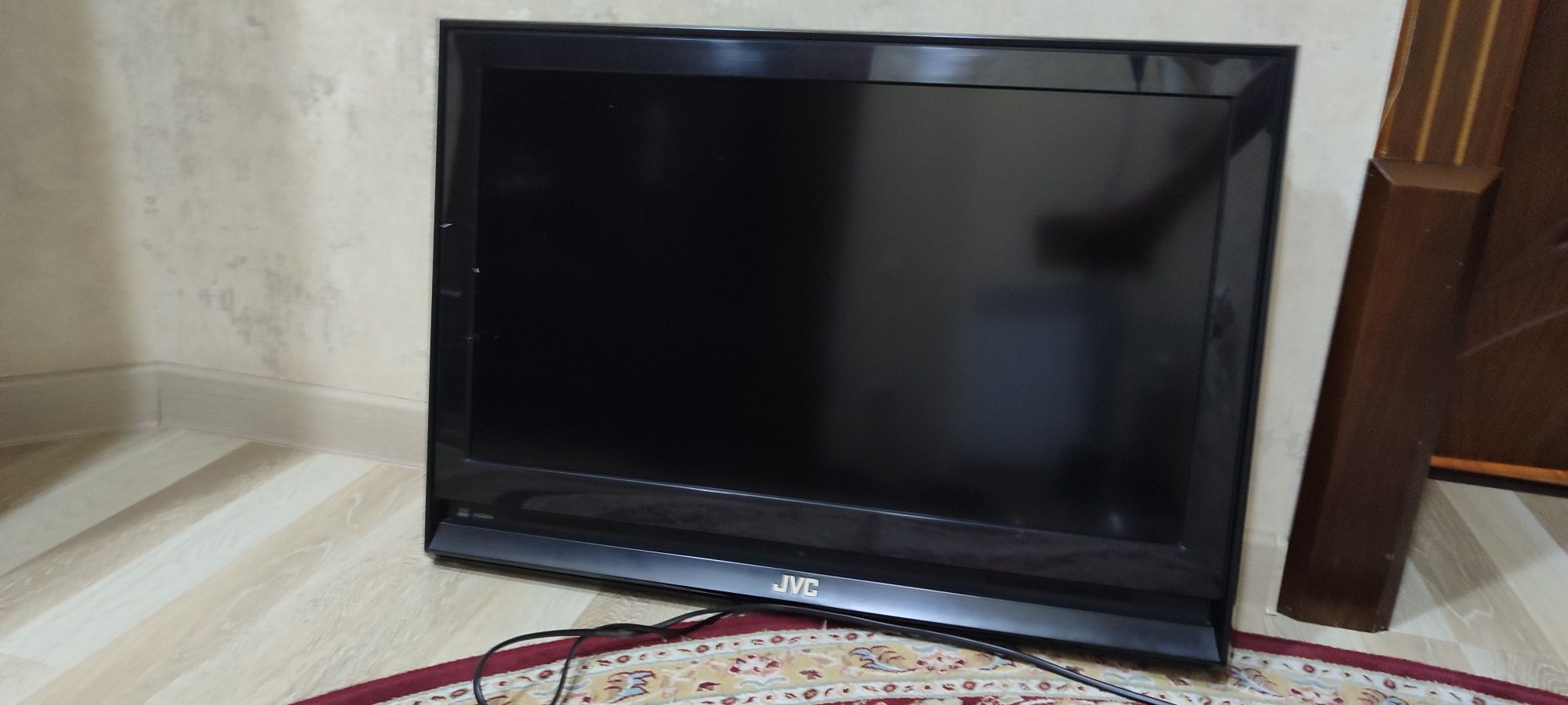 JVC Televizor 32 inch
