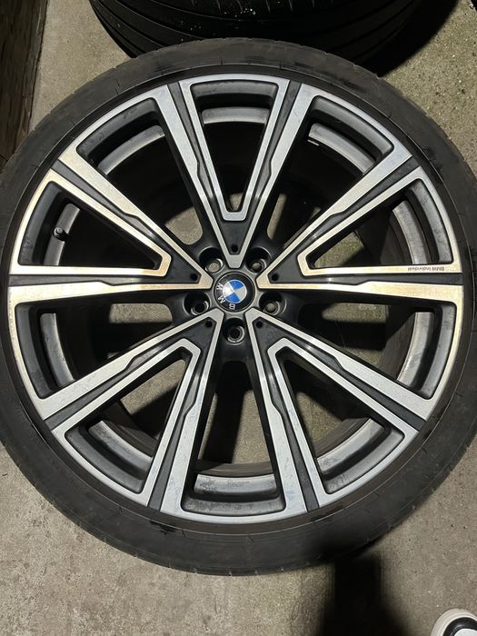 Jante BMW X5 X6 R22 G05 G06 Individuale Style 746 i