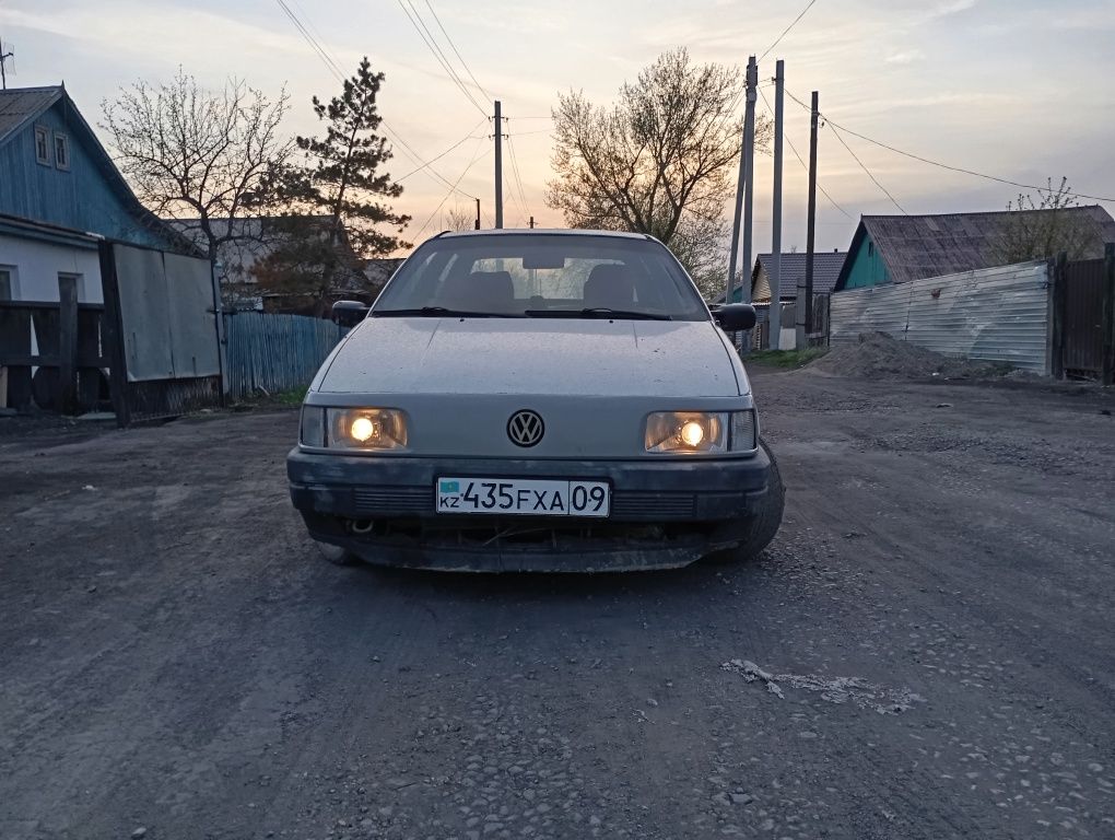 Passat b3 (пассат Б3) 1992 год седан