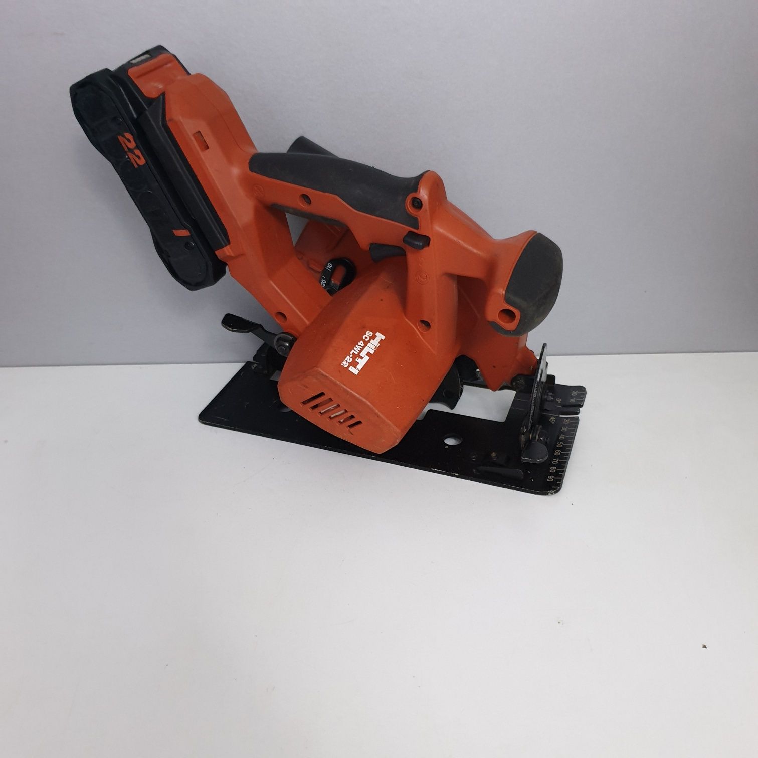 Hilti Nuron SC 4WL-22 Fierăstrău circular manual Brushless 4.0AH Li-Io