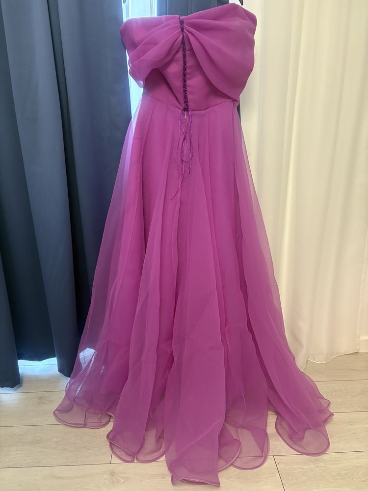 Vand rochie model Ana Radu
