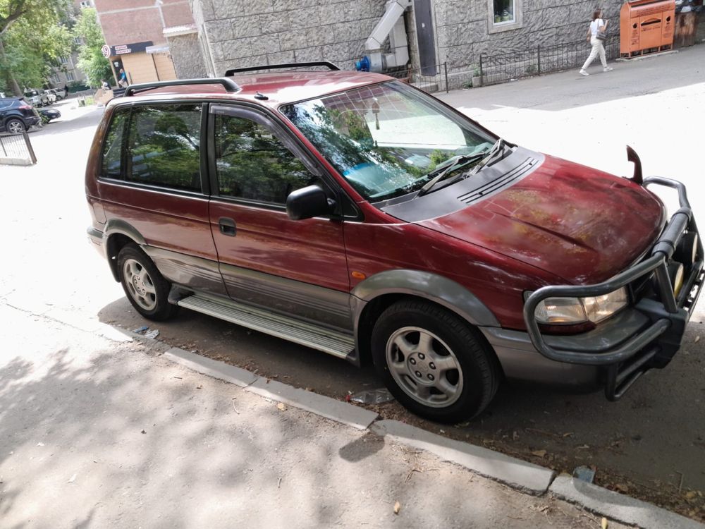 Продам Mitsubishi RVR