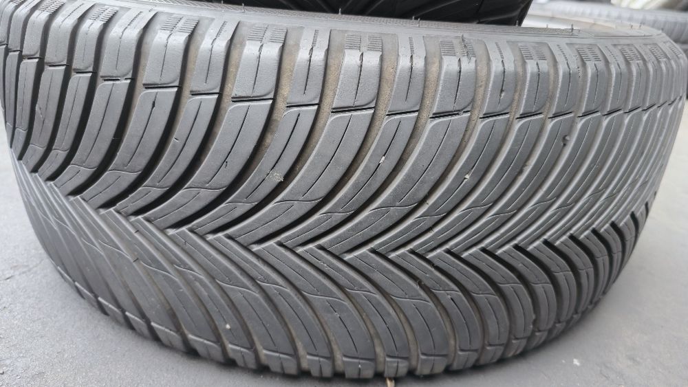 2 anvelope allseson Klebar 235/40/19 - 2022