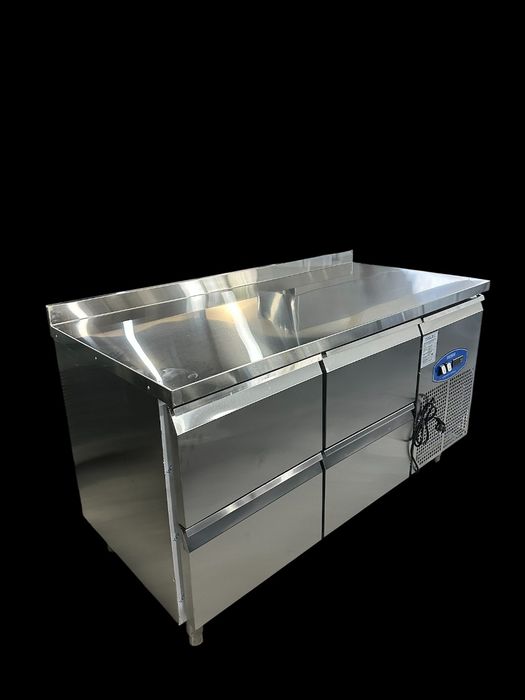 Промышленная холодильник столь