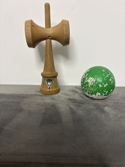 Vand kendama krom pop FARA ATA
