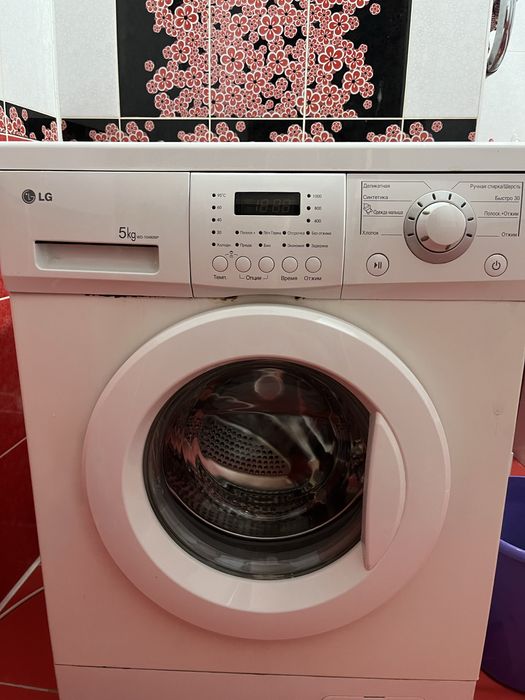 Стиральная машина Lg все работает