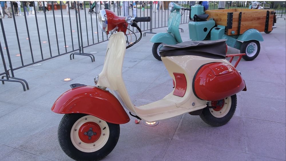 Продается мотороллер вятка вп-150