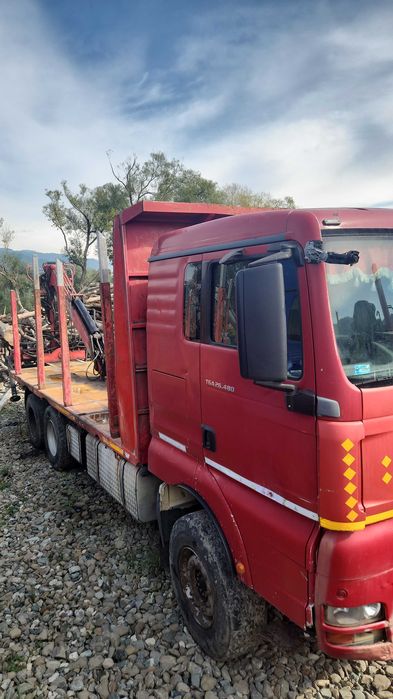 Man 6x4 pe arcuri piese macara