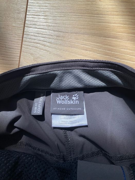 Jack Wolfskin -pantaloni drumetii, stare foare buna, dame ,34