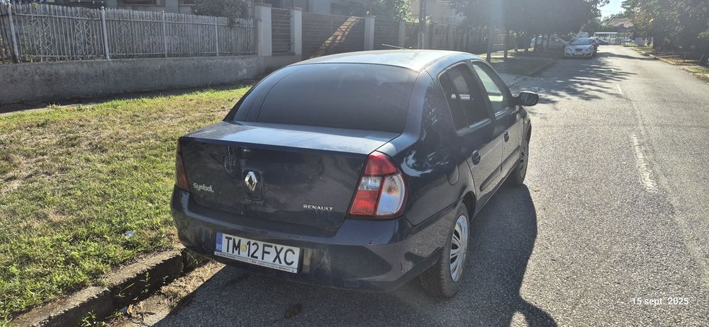 Renault clio symbol II 2008
