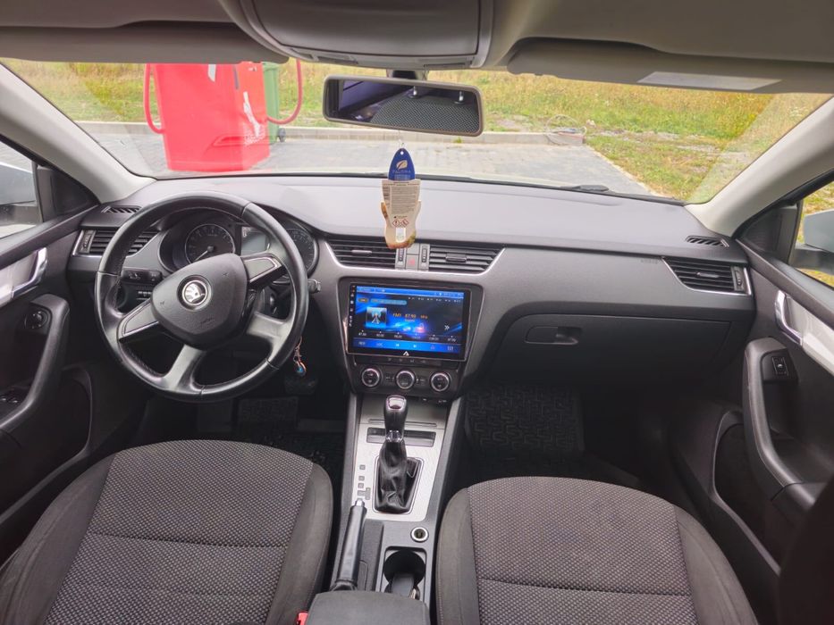Skoda Octavia Sedan 1.6 TDI 2015