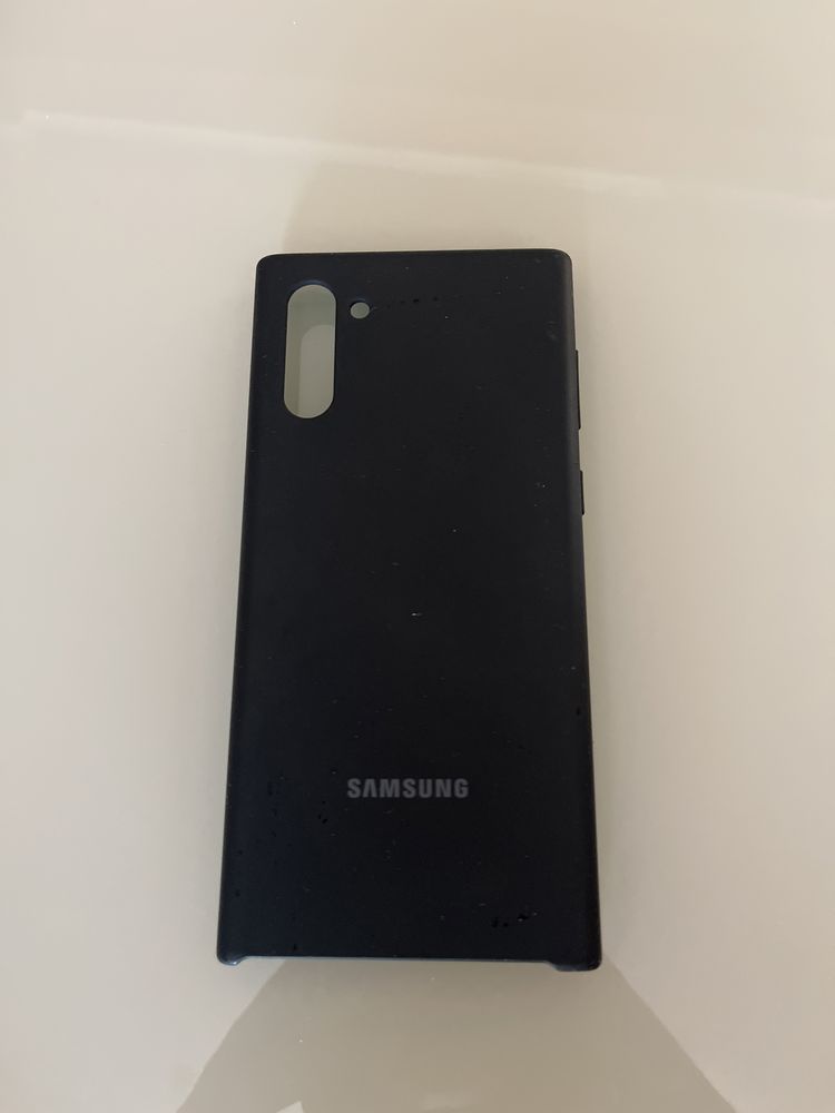 Продавам кейс за samsung galaxy note 10
