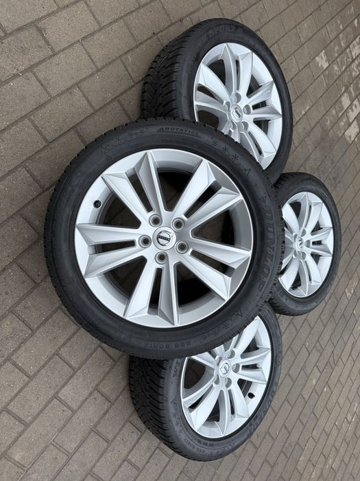 Jante Volvo V40 S 40 V60 S60 ca noi 225 50 17 Dunlop iarna ca noi