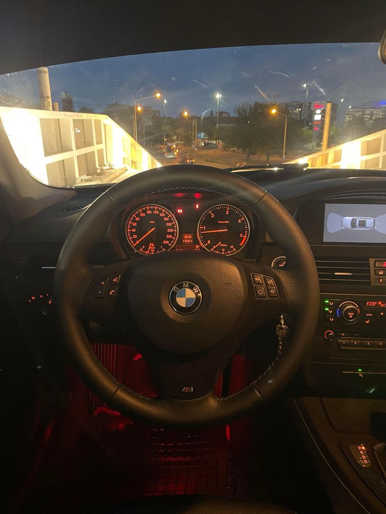 Bmw e91 318d an 2011