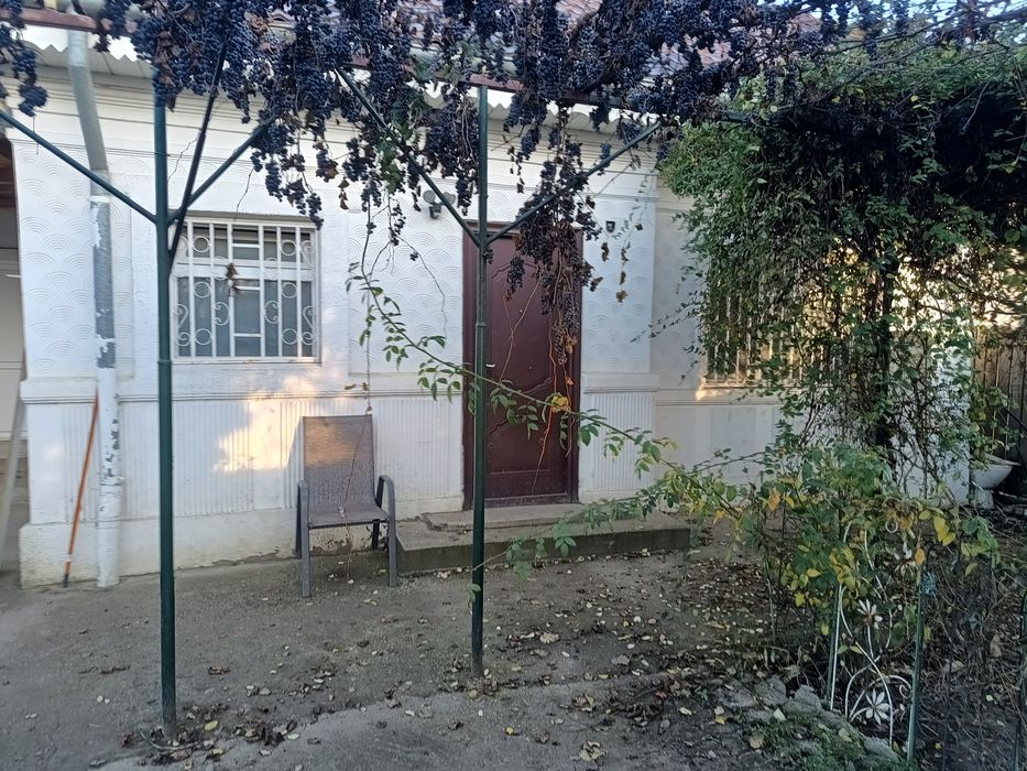 Casă Filipești + teren intravilan 3100 mp