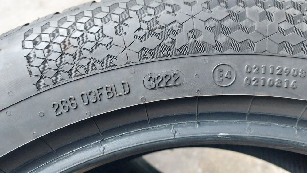 Зимни гуми 235/55/18 Continental WinterContact TS870 2 броя