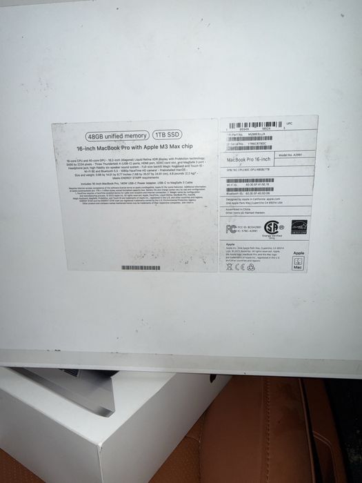 MacBook Pro with Apple M3 Max chip