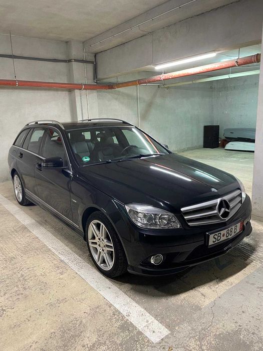 Mercedes-Benz C180 AMG Line