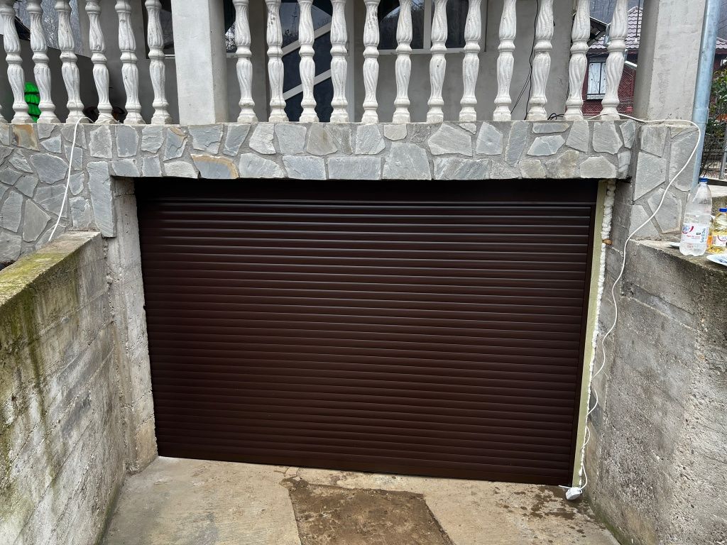 Uși pentru garaj