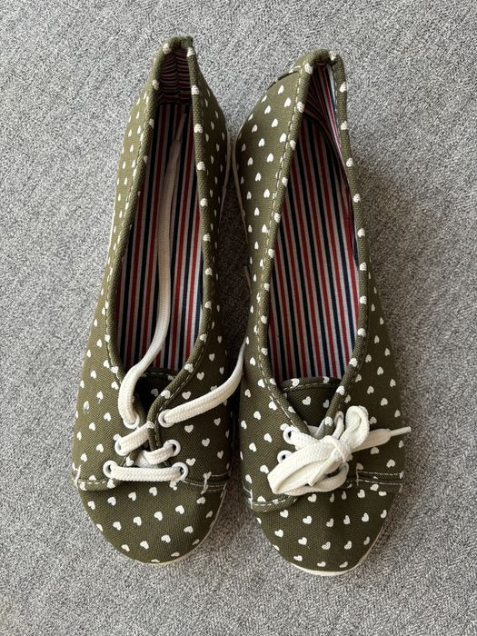 Спортни пантофки 37 номер