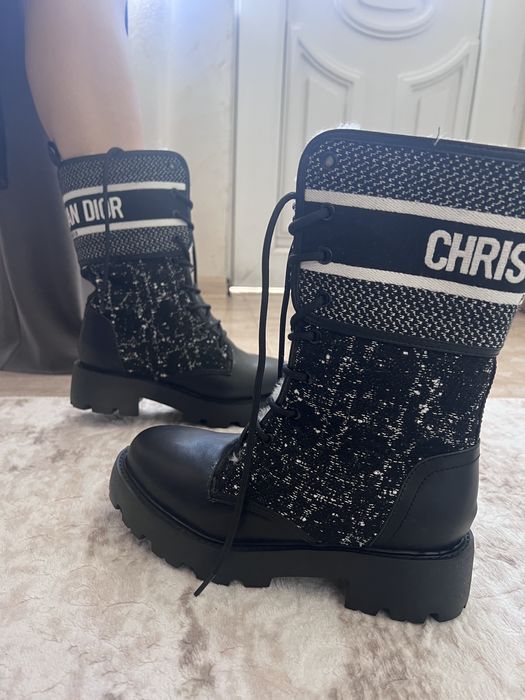 Ботуши с пух Dior